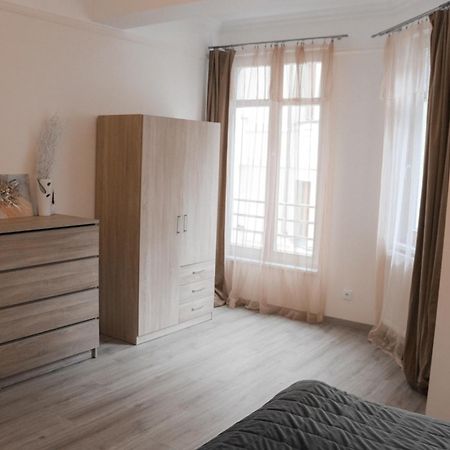 Apartments Moravska 24 كارلوفي فاري المظهر الخارجي الصورة