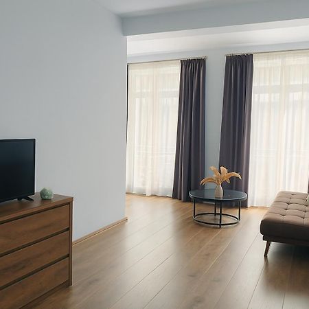 Apartments Moravska 24 كارلوفي فاري المظهر الخارجي الصورة