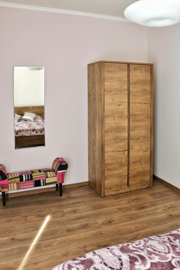 Apartments Moravska 24 كارلوفي فاري المظهر الخارجي الصورة