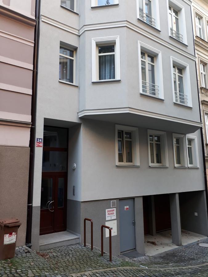 Apartments Moravska 24 كارلوفي فاري المظهر الخارجي الصورة