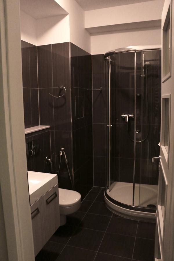 Apartments Moravska 24 كارلوفي فاري المظهر الخارجي الصورة