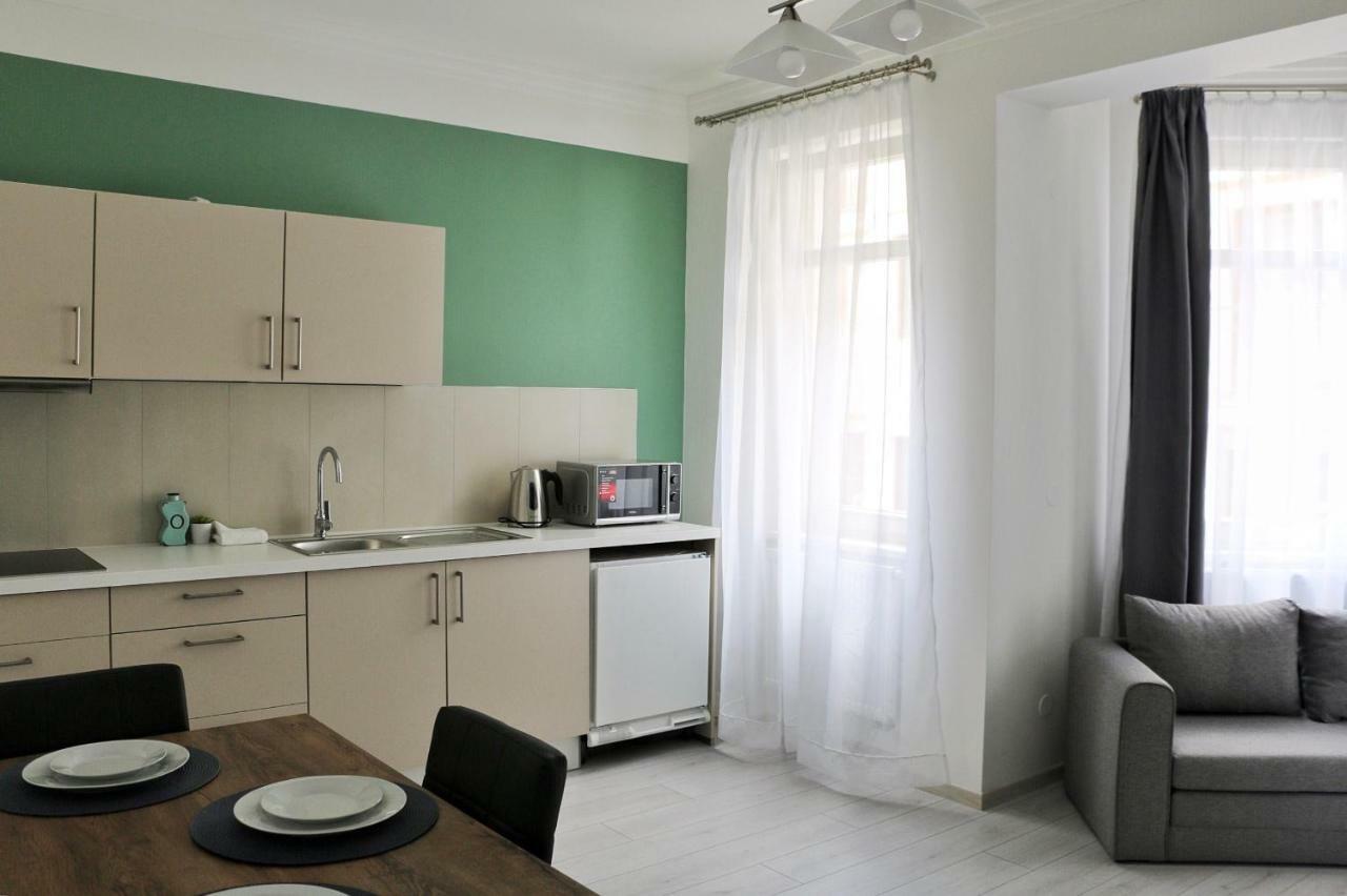 Apartments Moravska 24 كارلوفي فاري المظهر الخارجي الصورة