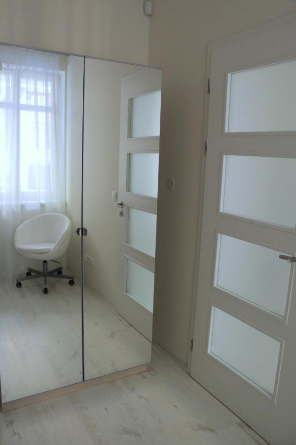 Apartments Moravska 24 كارلوفي فاري المظهر الخارجي الصورة